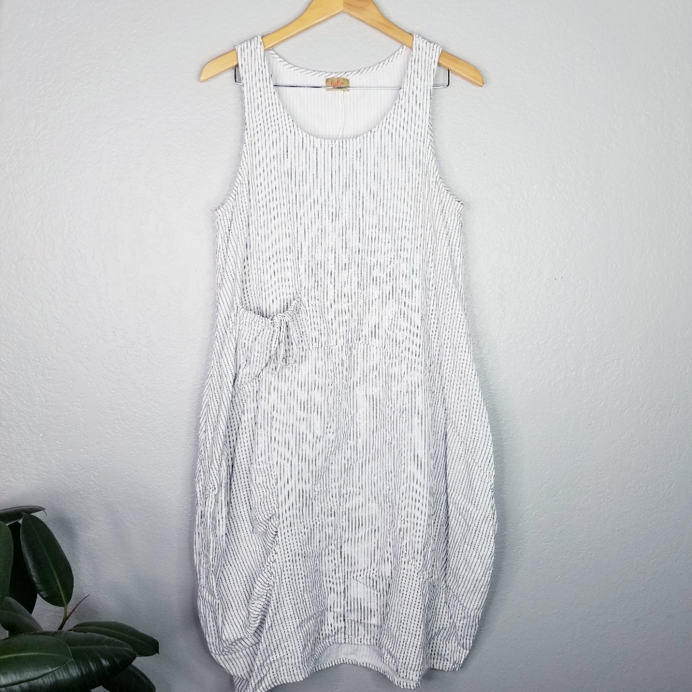 Tulip Striped Sleeveless Midi Dress - White